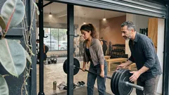 Powerbuilding: la rutina híbrida para ganar fuerza y músculo sin elegir solo una meta