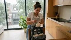 El truco de la bolsita de arroz para quitar humedad y olor a guardado en tu mochila